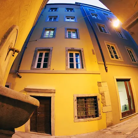 Отель Joyce Триест