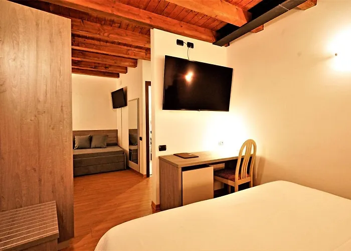 Joyce Отель Триест